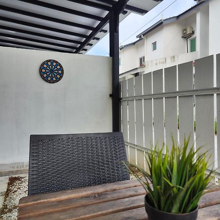 Prima Guest House - Puncak Alam Homestay Mus-Lim Friendly Bandar Puncak Alam Εξωτερικό φωτογραφία